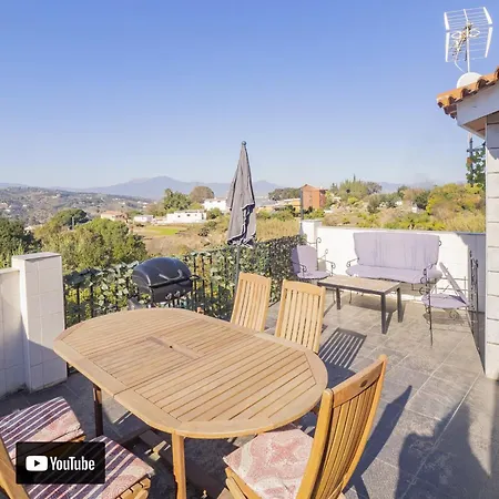 Cubo's Casa La Bravo Bbq Roof Terrace